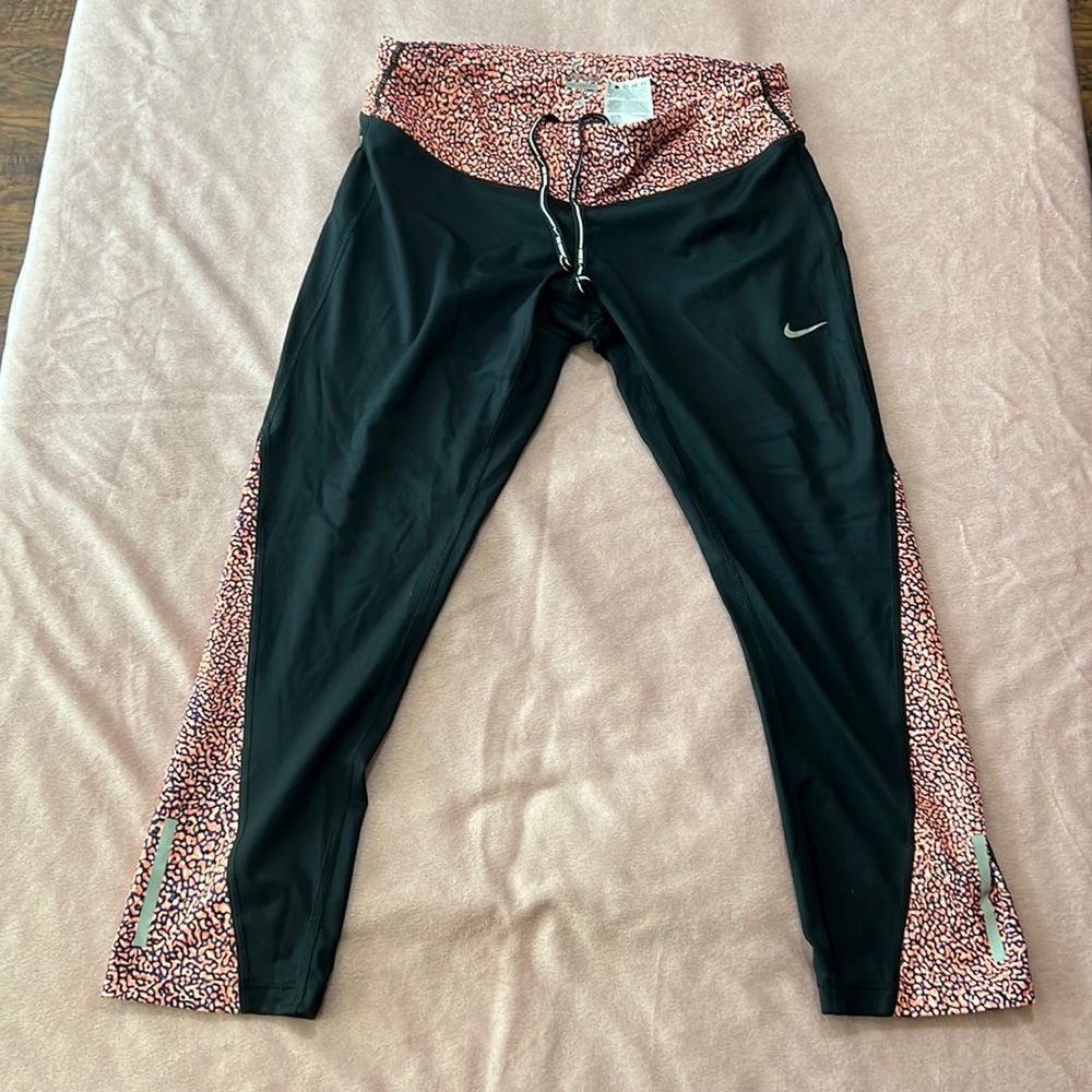 Nike leggings